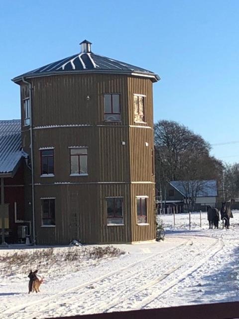 Flyingehus Gardshotell Exterior photo